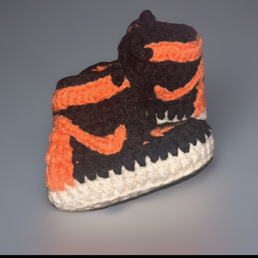 New hand knit Nike dunk Baby Walker Shoes Orange and Black High-Top 11cm - Picture 2 of 4